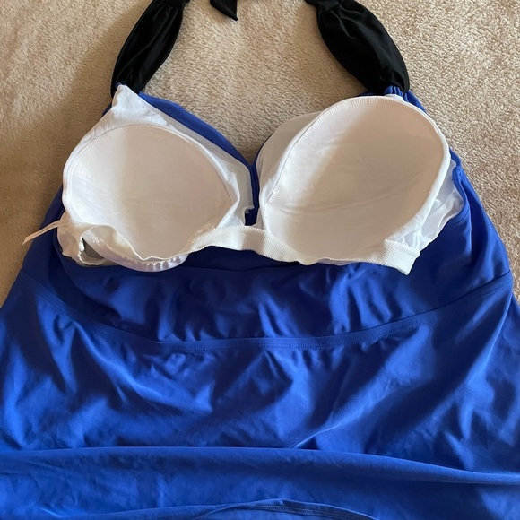 Women’s Lane Bryant Tankini Blue Halter Bathing Suit Swim Top Plus 26W - Picture 3 of 6